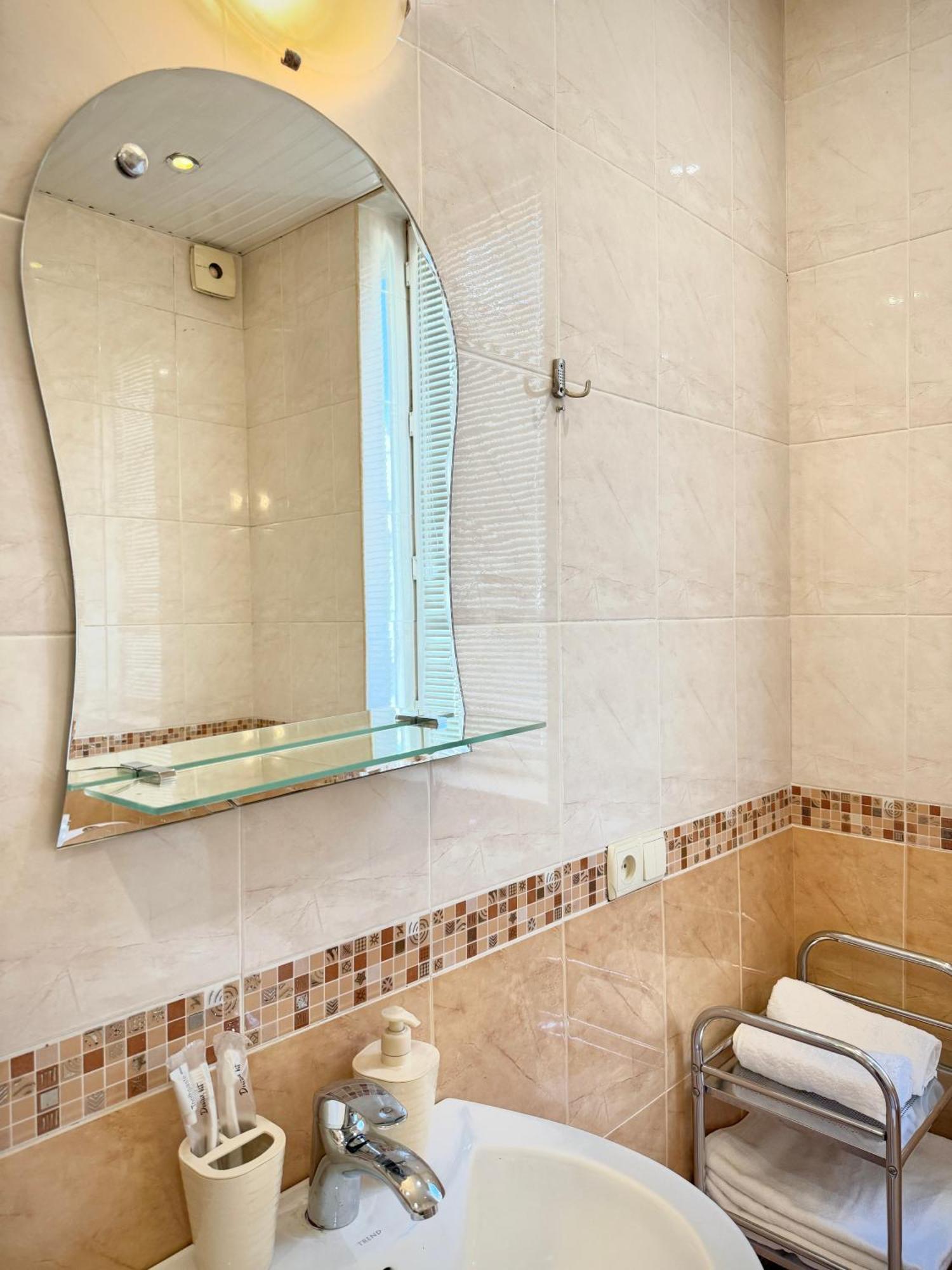 Hotel Vake Τυφλίδα Εξωτερικό φωτογραφία